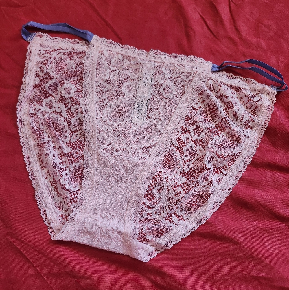 Victoria Secret Lace Bikini set size Medium NIP - Picture 4 of 8